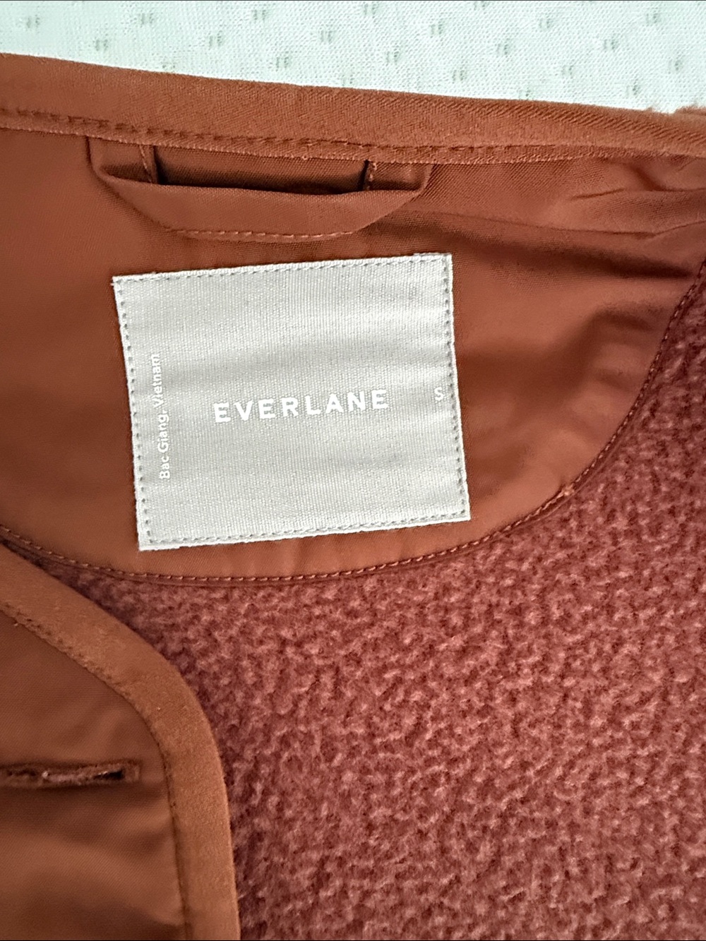 Everlane Rust-Colored Fleece Button Jacket - Picture 2 of 3
